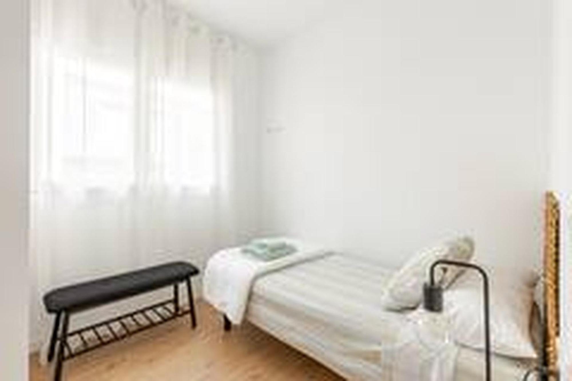 Apartamentos Nuevo Con Aire Y Wifi Агилас Экстерьер фото